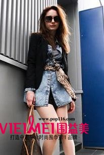 时尚丝巾甜美搭配 快跟Li.先生来看看吧,最新服装图片-围益美商城