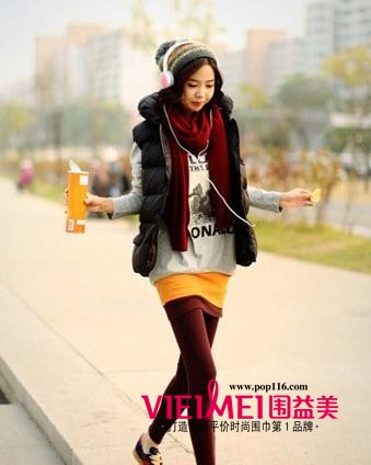 围巾流行元素之街头时尚达人,最新服装图片-围益美商城